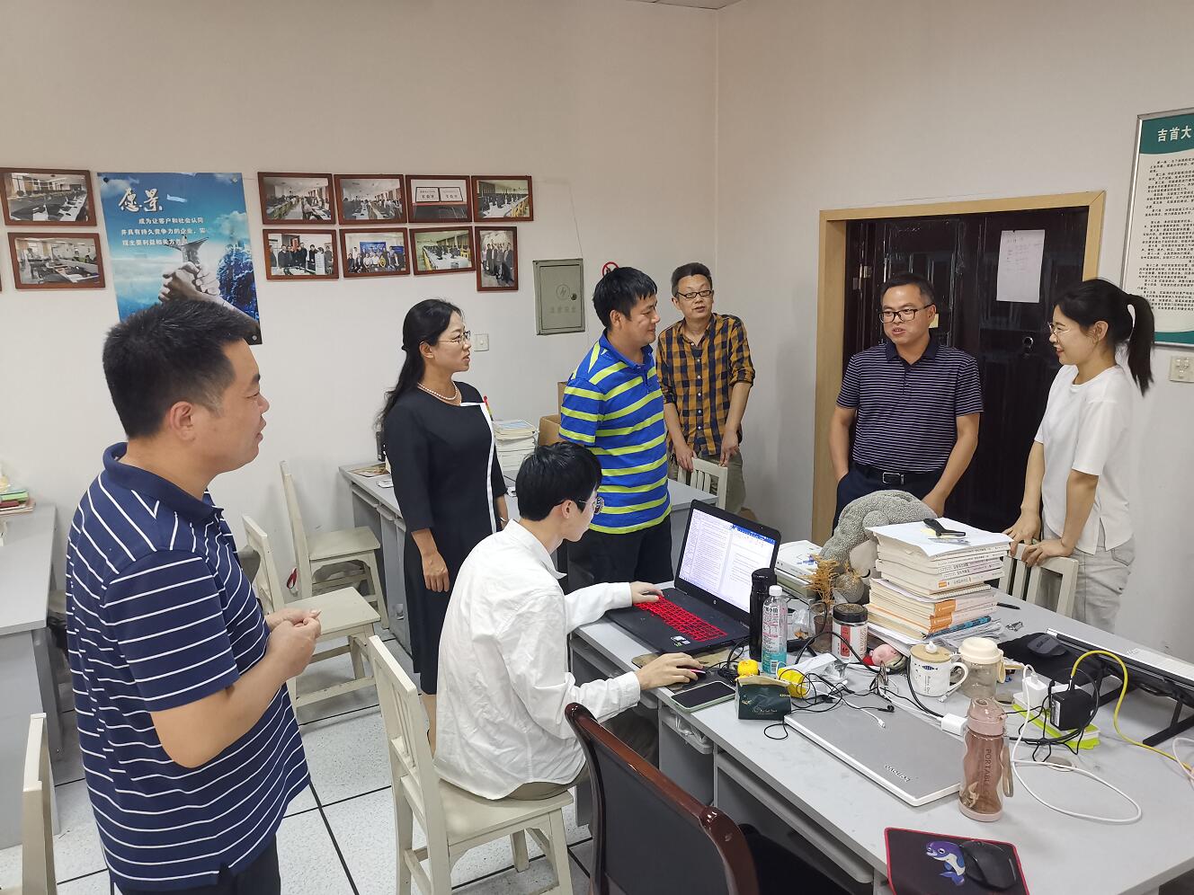 william威廉中文官网