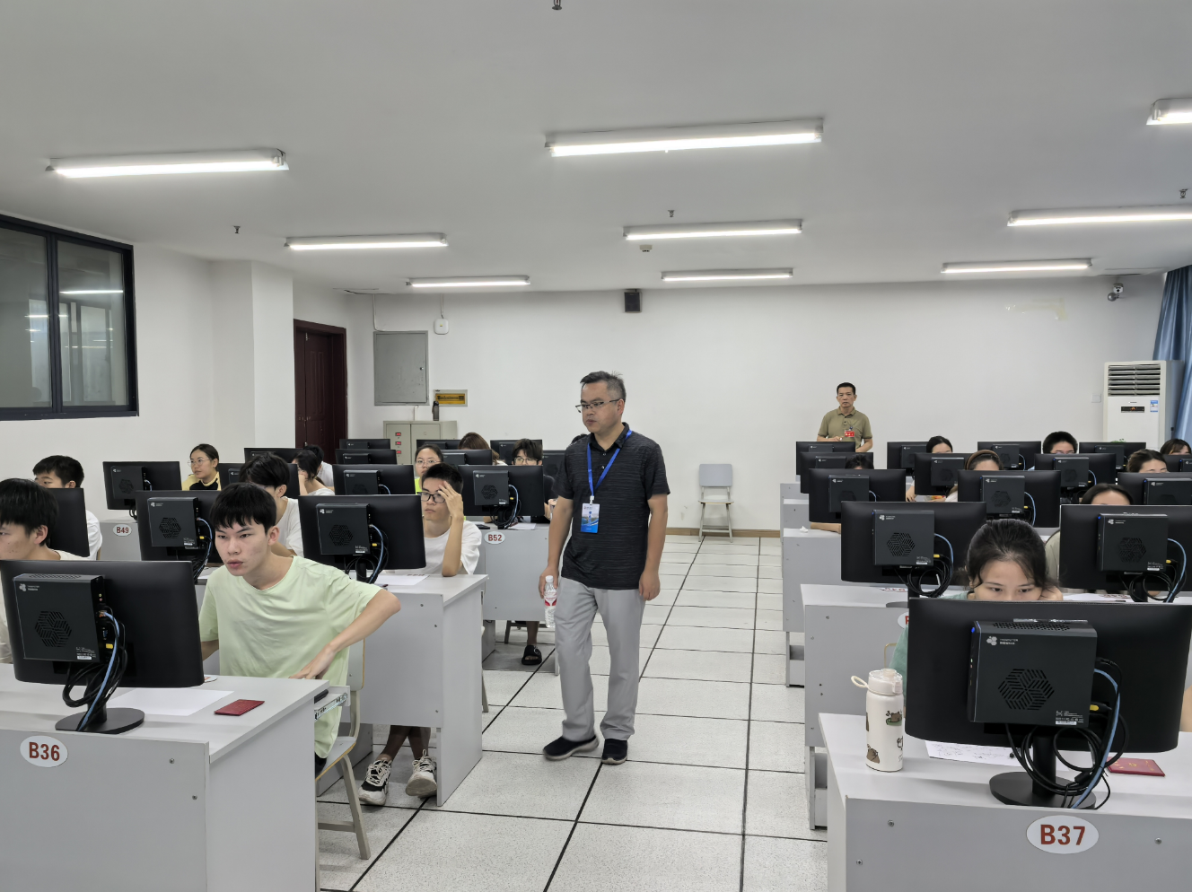 william威廉中文官网