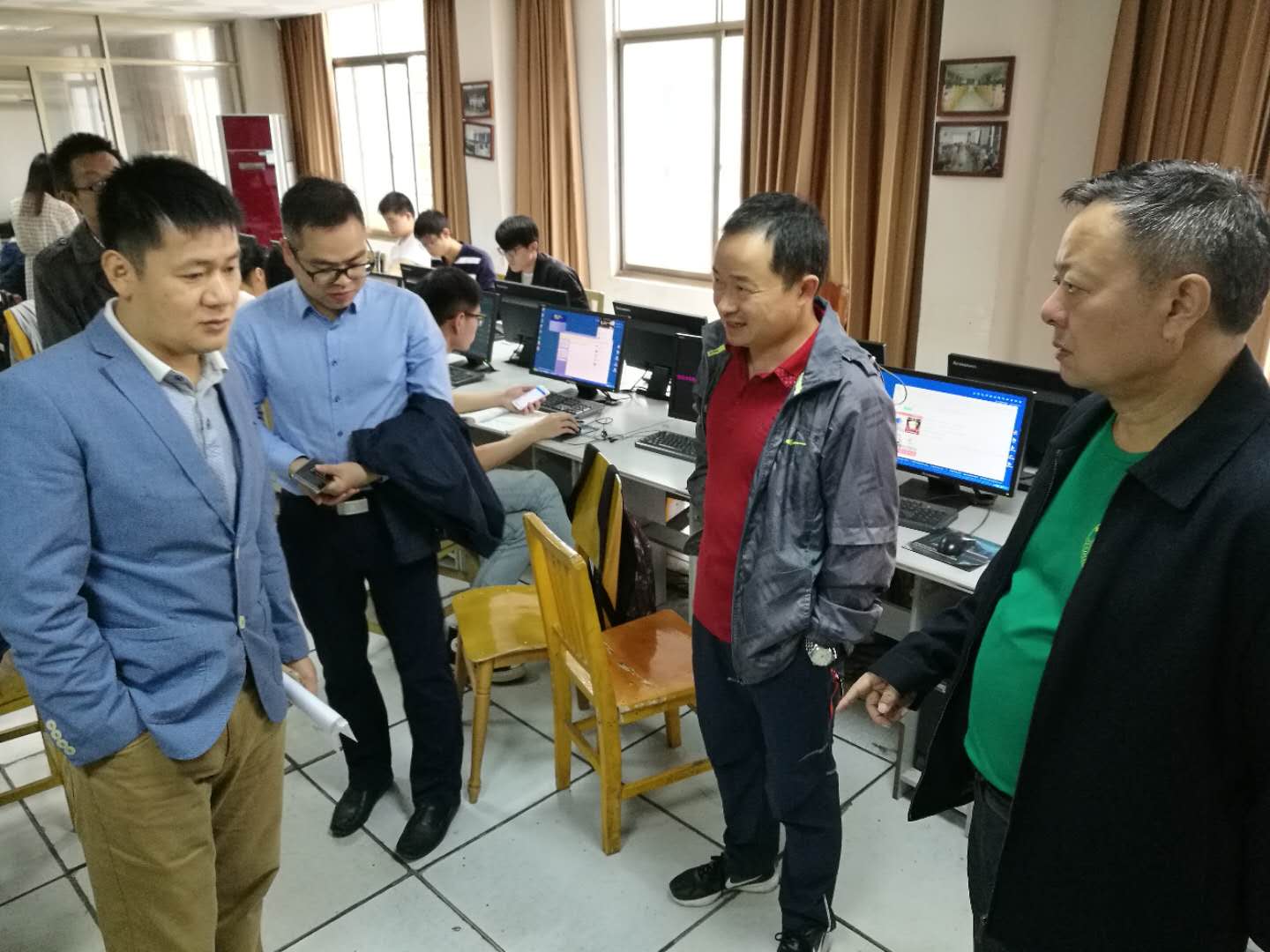 william威廉中文官网