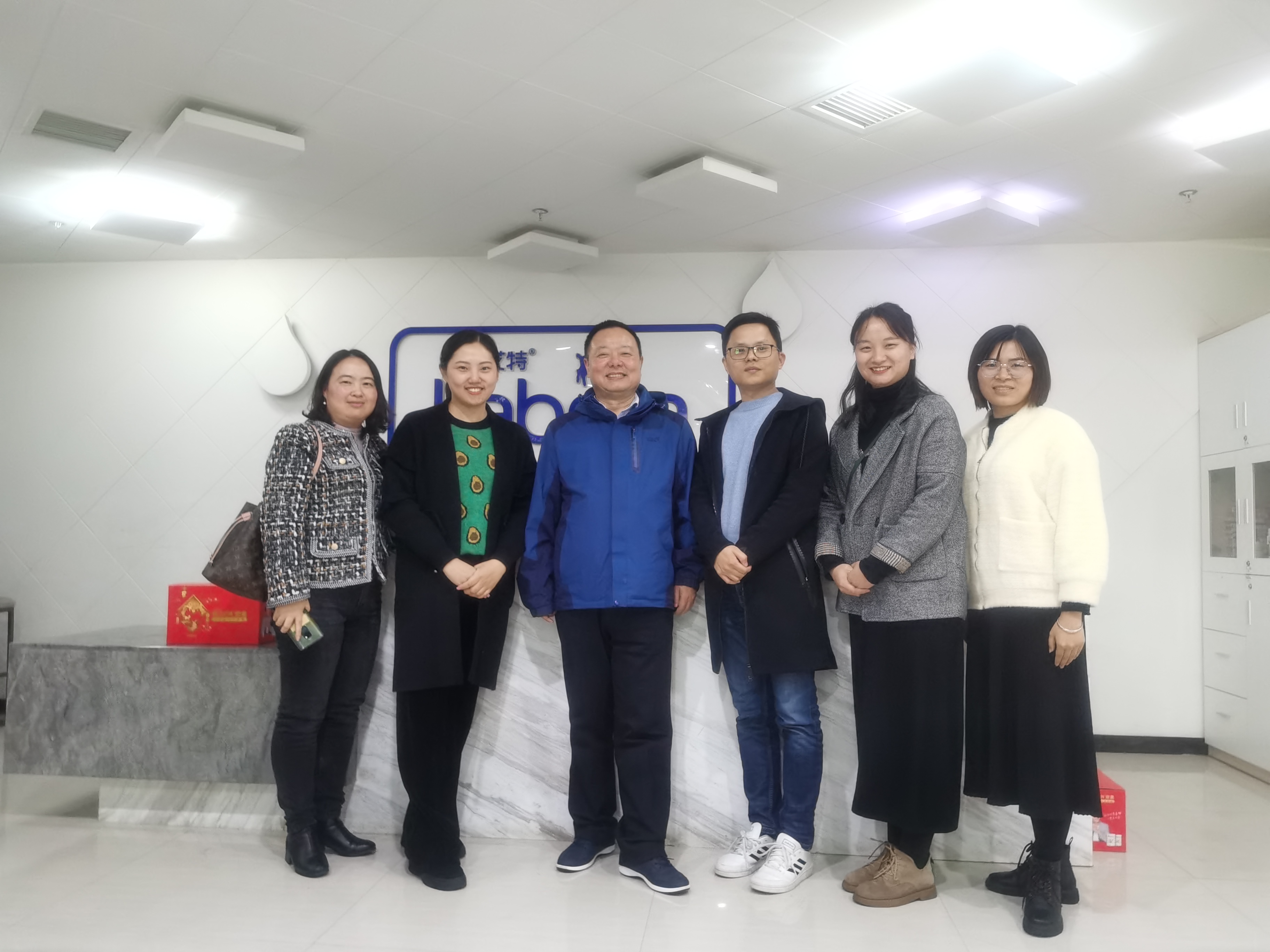 william威廉中文官网