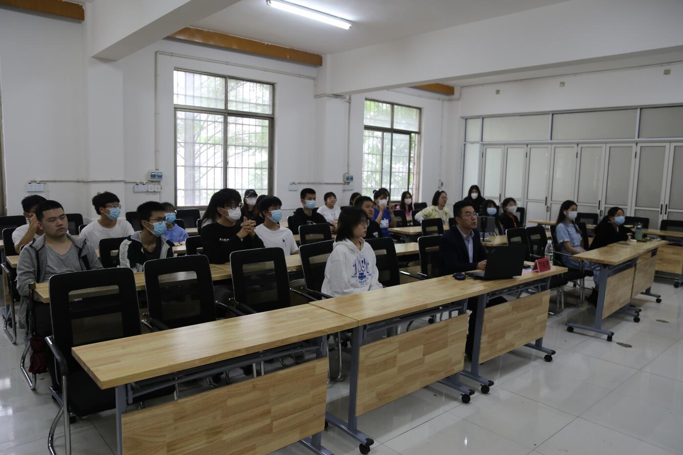 william威廉中文官网