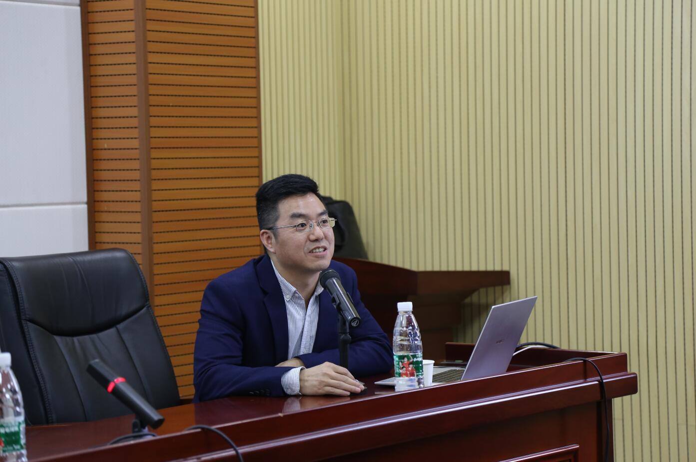 william威廉中文官网