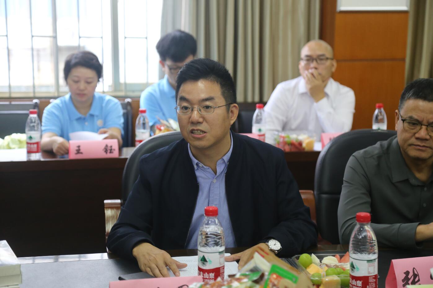 william威廉中文官网