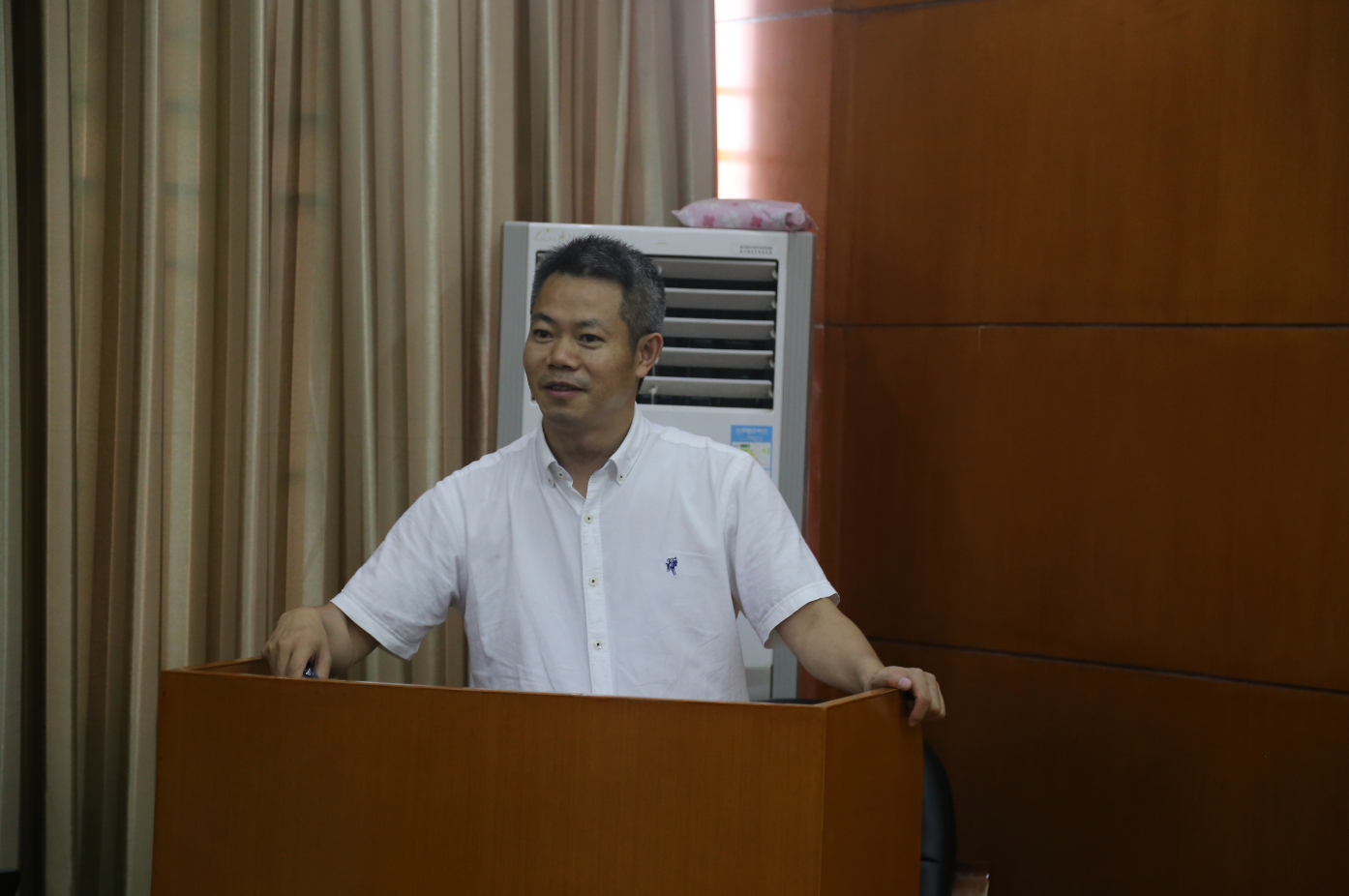 william威廉中文官网