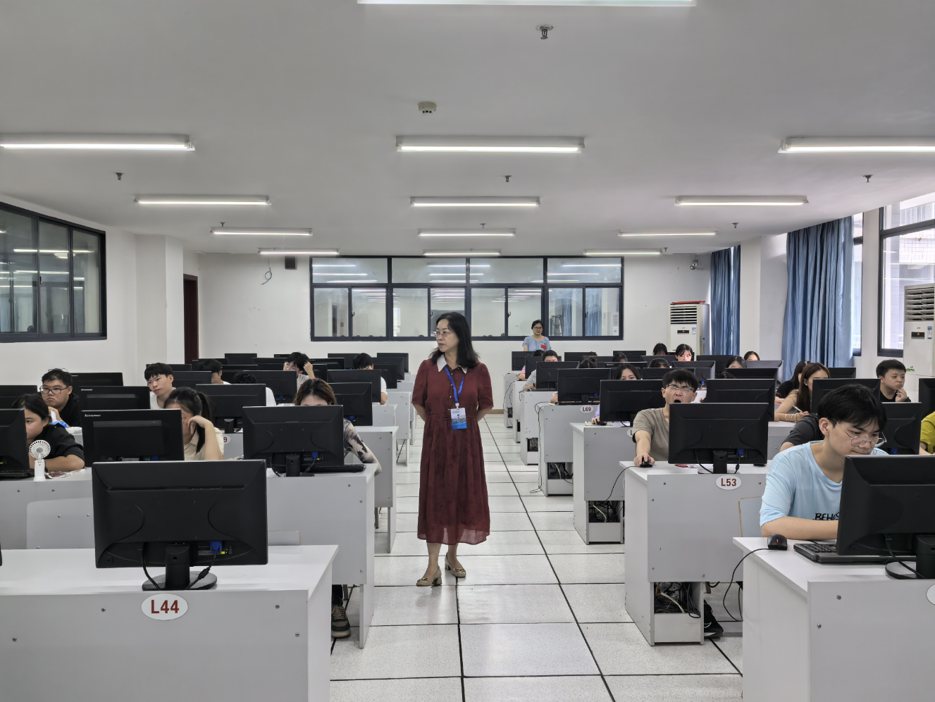 william威廉中文官网